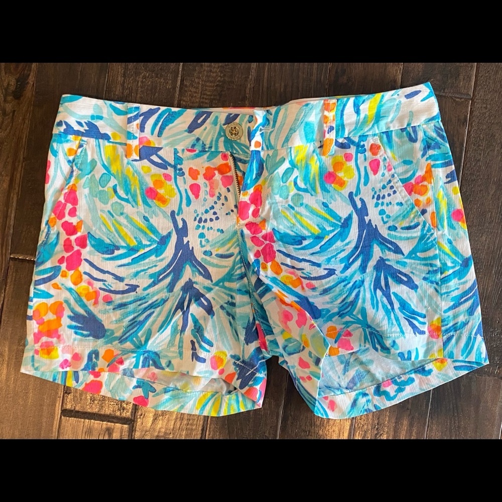 Lilly Pulitzer Callahan Shorts (size 4)